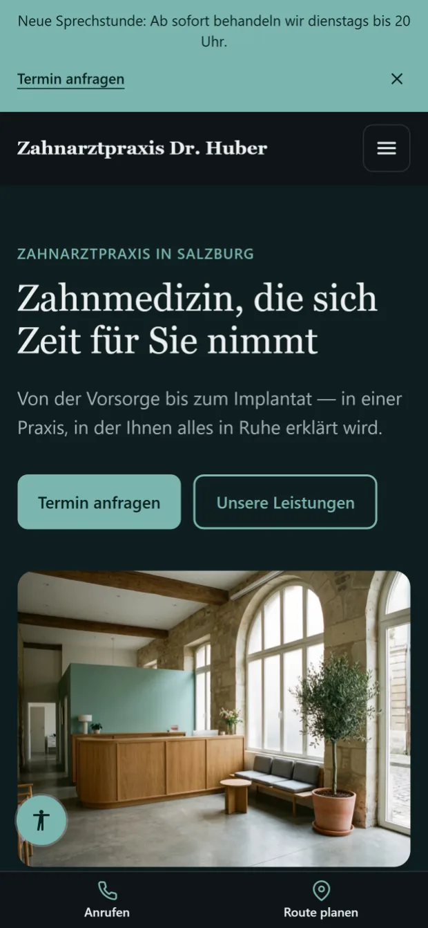Dieselbe Startseite am Smartphone: Menü als Schaltfläche, darunter Hero und ein fixer Balken mit „Anrufen“ und „Route planen“.