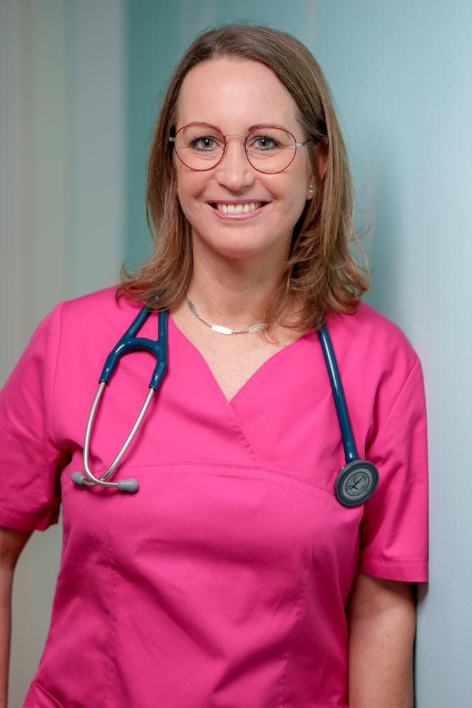 Dr. Nina Doruska