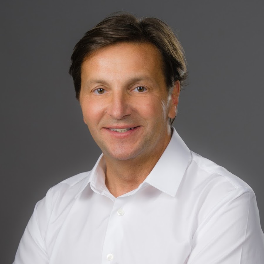 Dr. Frühmann
